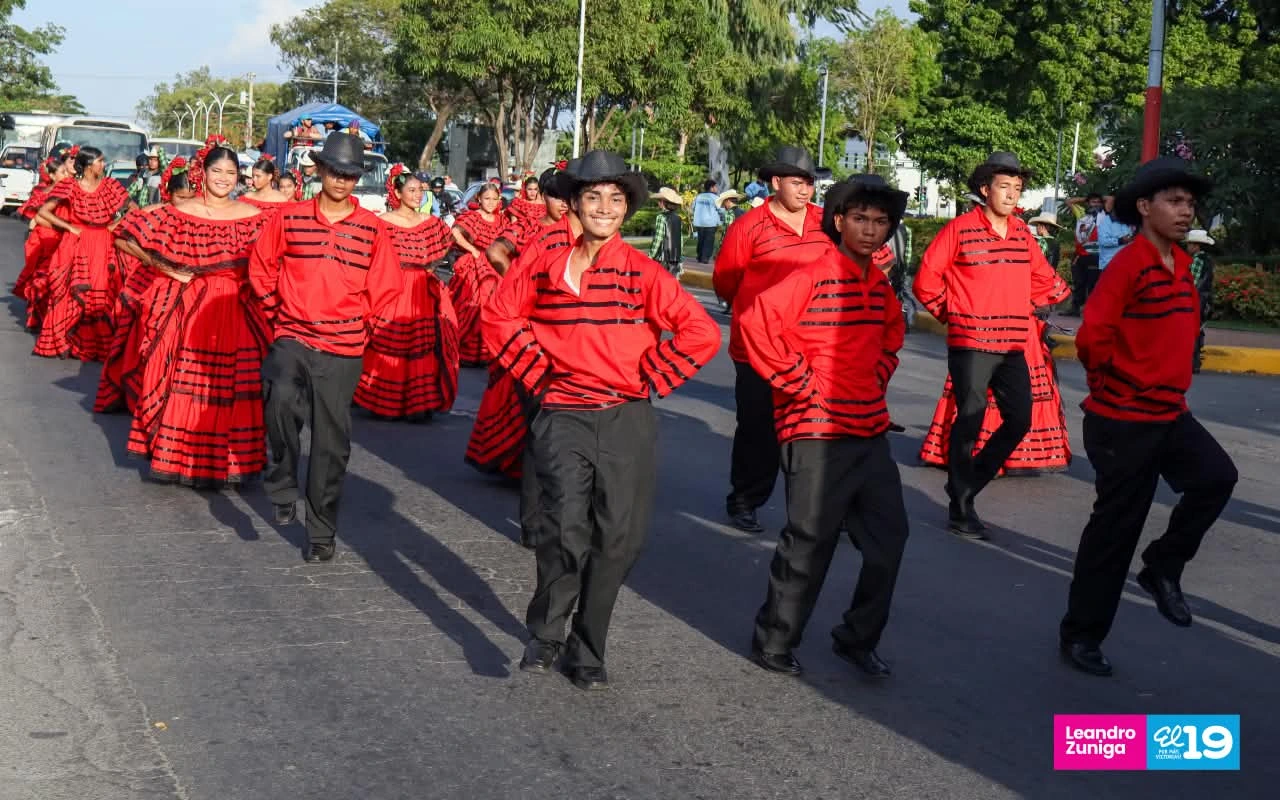 HUIPIL37