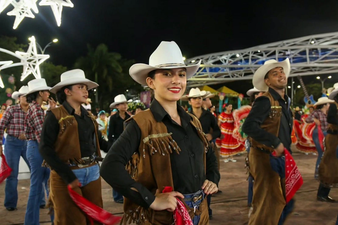 HUIPIL9