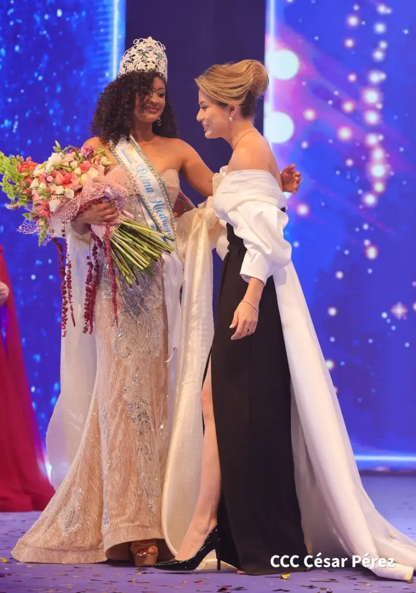 Reinas--(1)