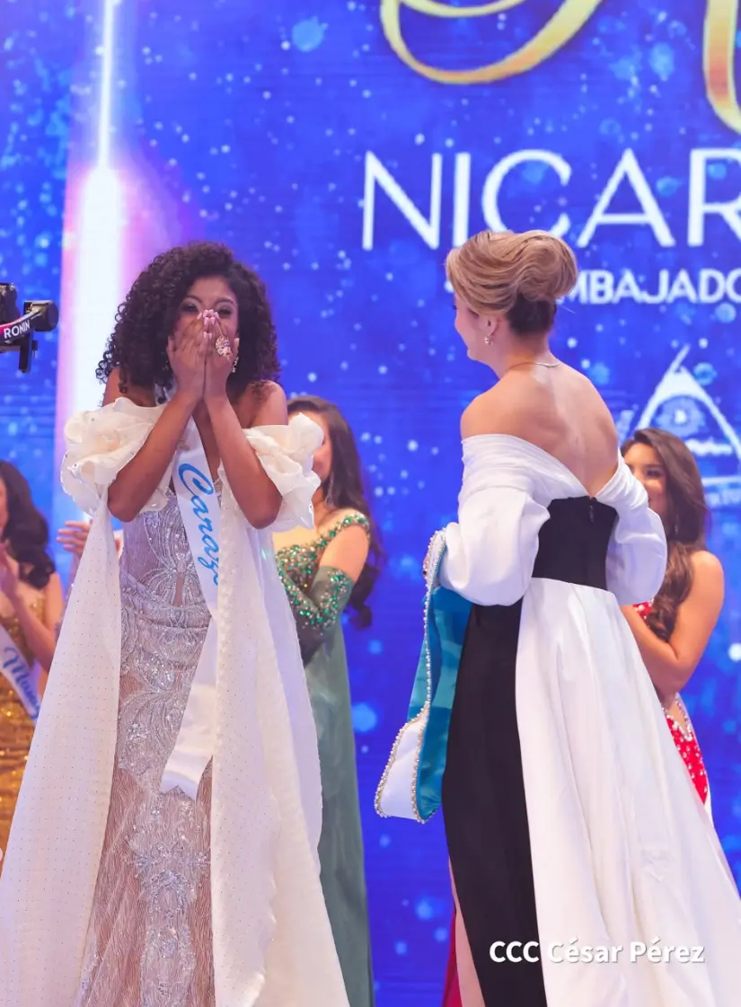 Reinas--(17)