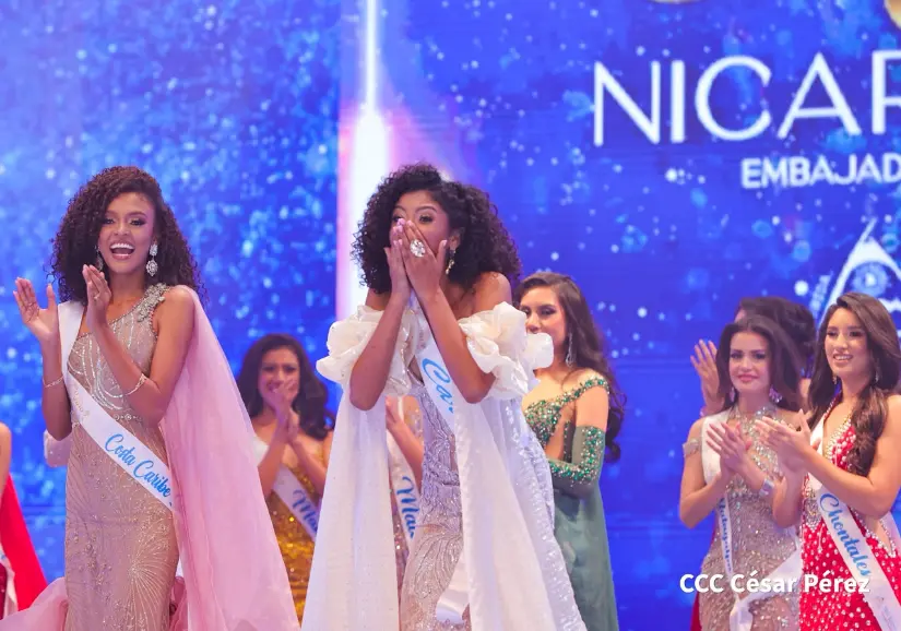 Reinas--(22)