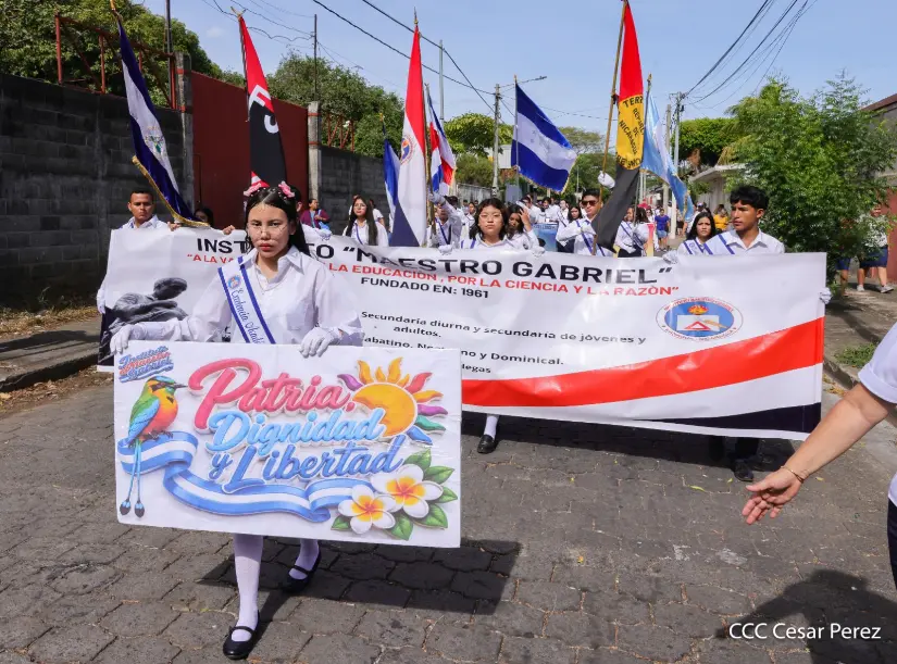 Desfile-Escolar-11