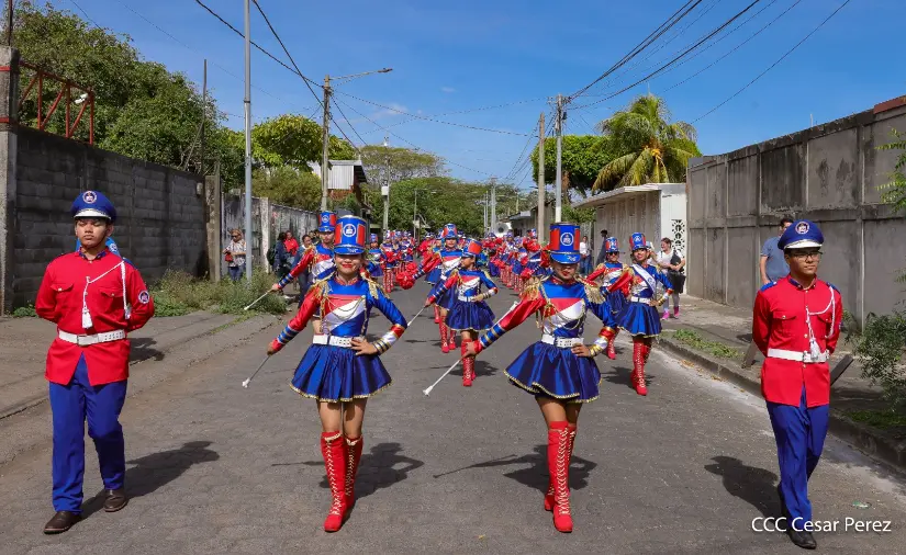 Desfile-Escolar-16