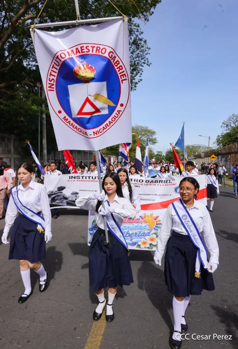 Desfile-Escolar-6