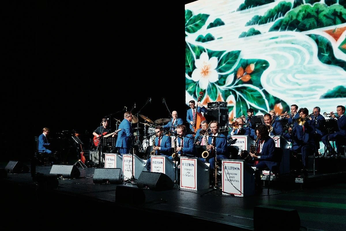 JAZZ06