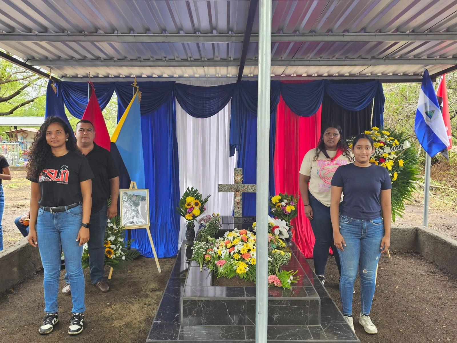 LARREYNAGA-(3)