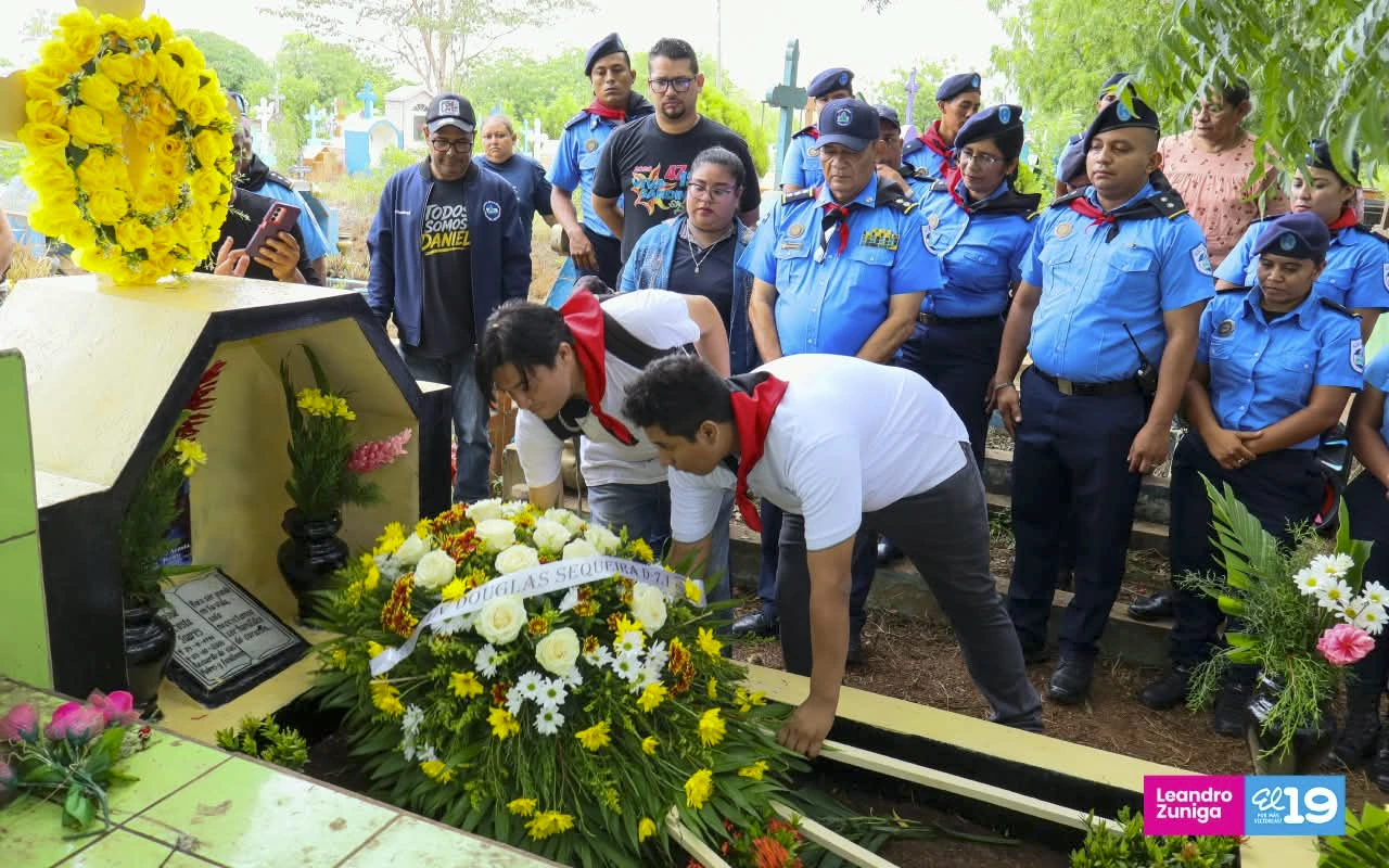 POLICIA-(17)