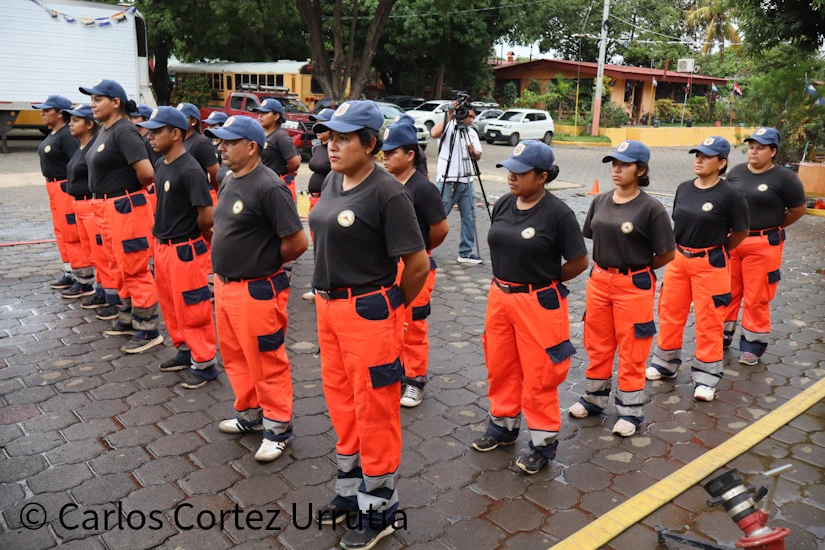 BOMBEROS13