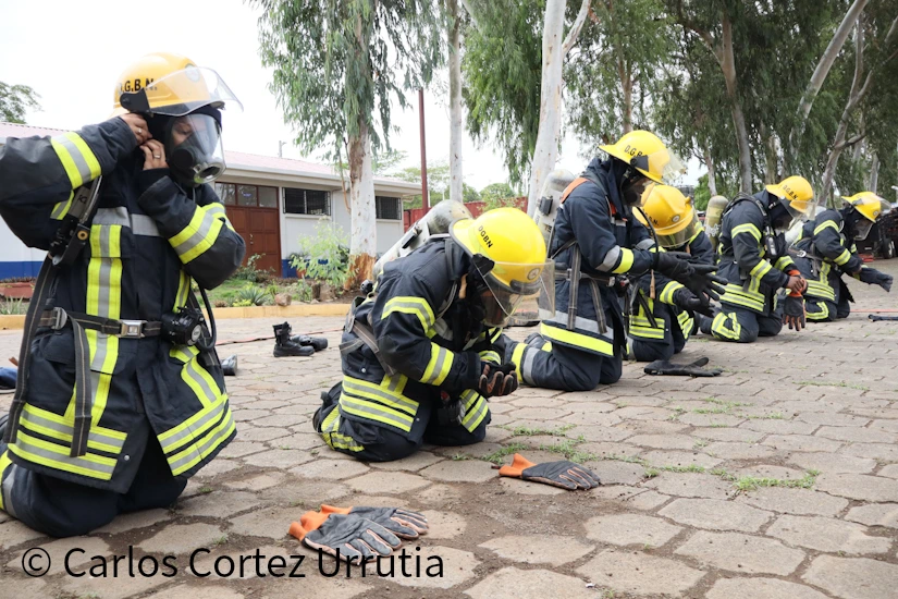 BOMBEROS2