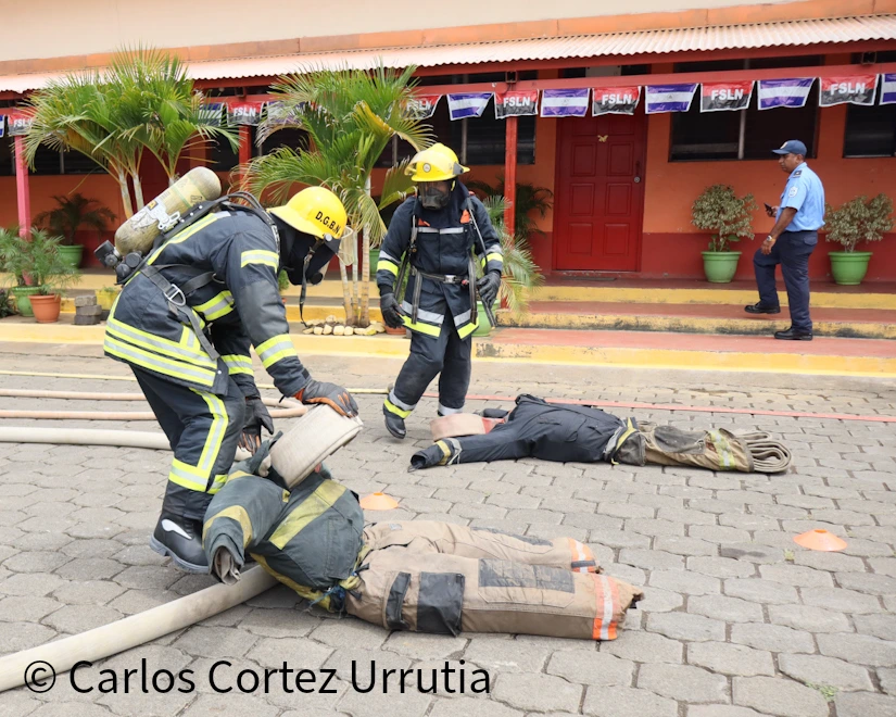 BOMBEROS6