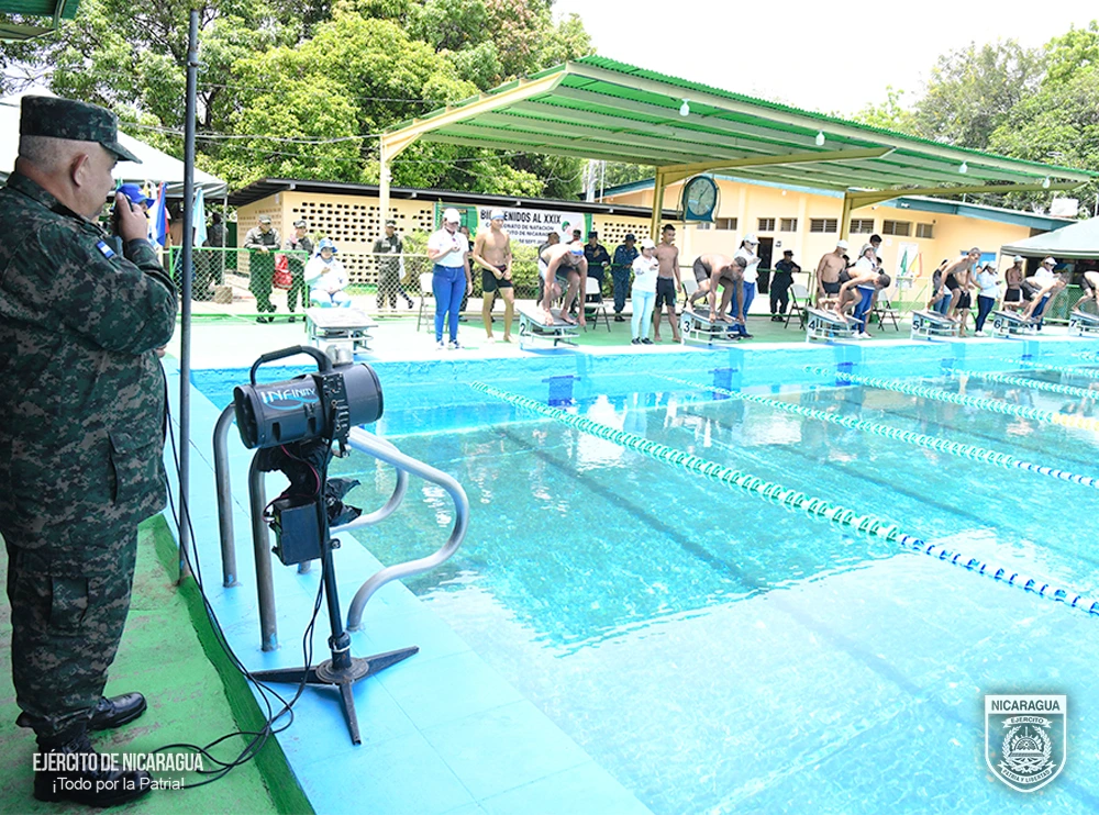 CAMPEONATO-DE-NATACION6