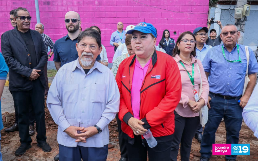 DIPLOMATICOS-18