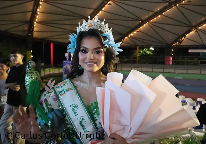 Reinas--(14)