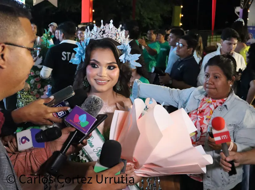 Reinas--(17)