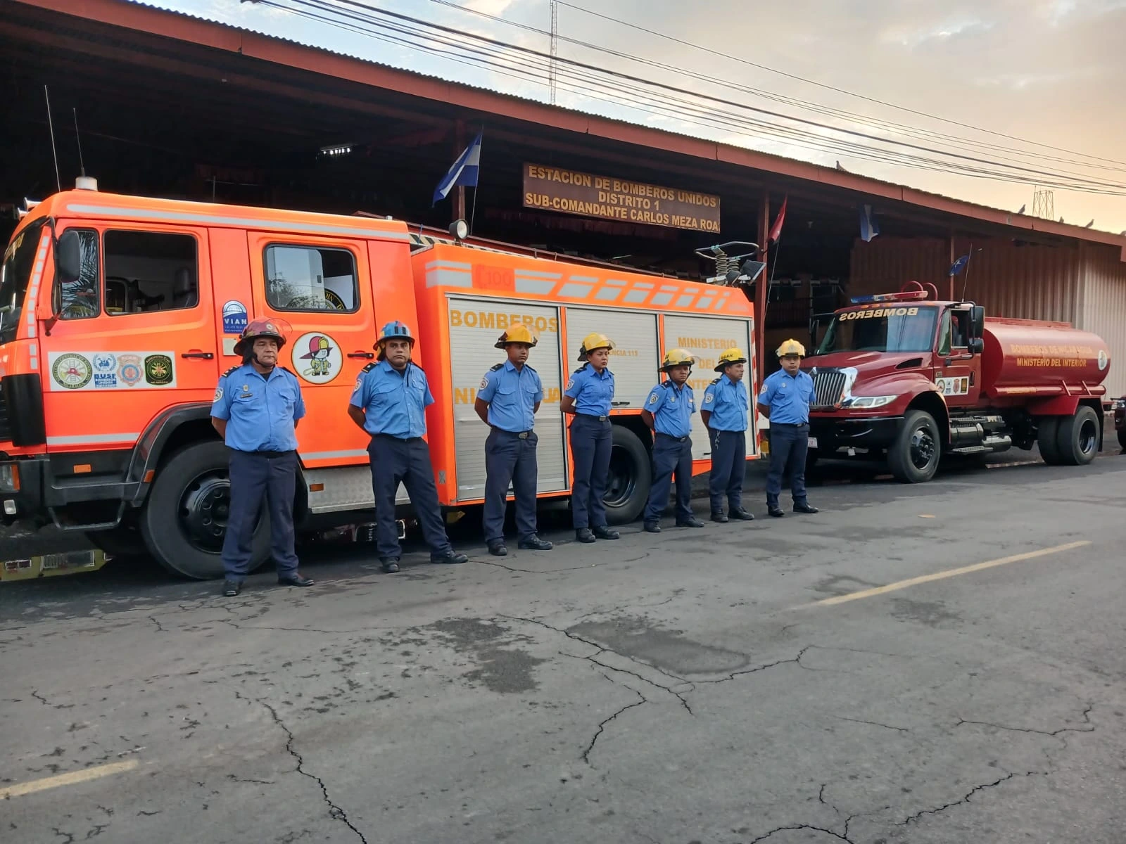 BOMBEROS-(4)