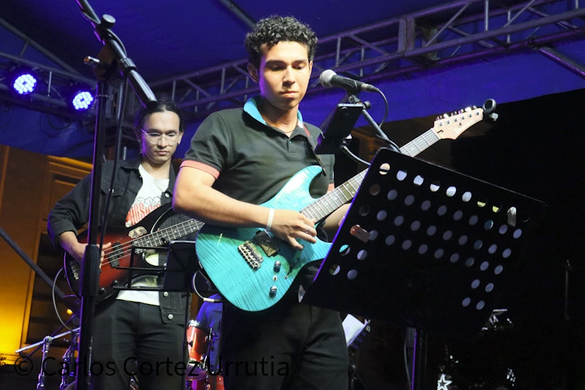 FESTIVAL-(11)