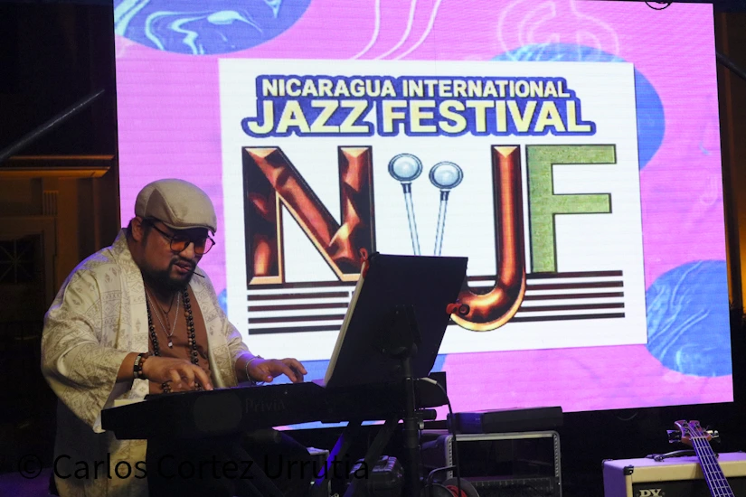 FESTIVAL-(13)